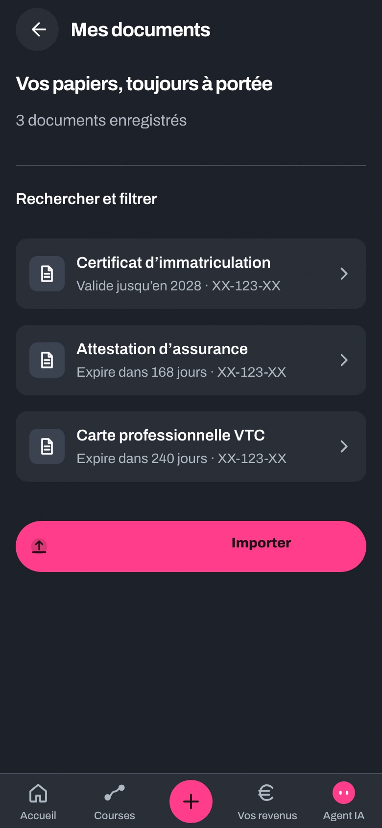Écran Documents réel du compte de démonstration VTCentral : carte grise, assurance et carte VTC